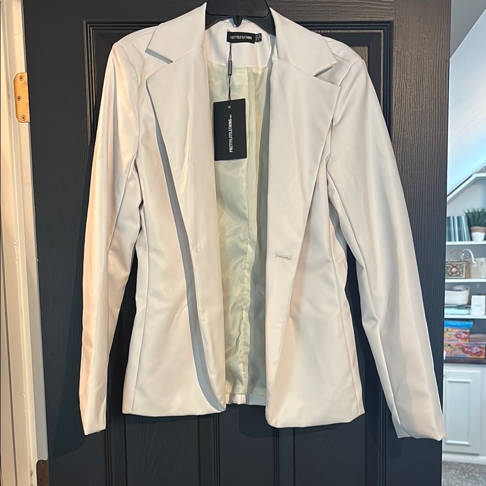 PrettyLittleThing White Faux Leather Blazer Tailored Suit Jacket